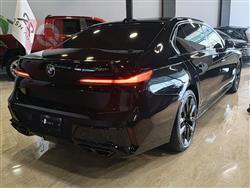 بي ام دبليو الفئة 7